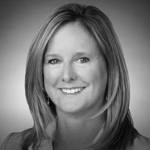 Headshot Kay Sears